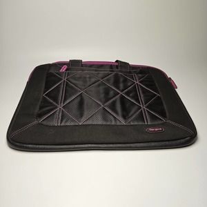 Targus Laptop Carrying Sleeve, 15" x 11" Internal Dimensions
